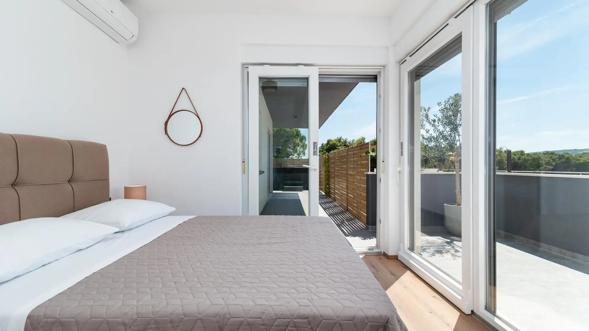 Apartment Villa Helena Trogir